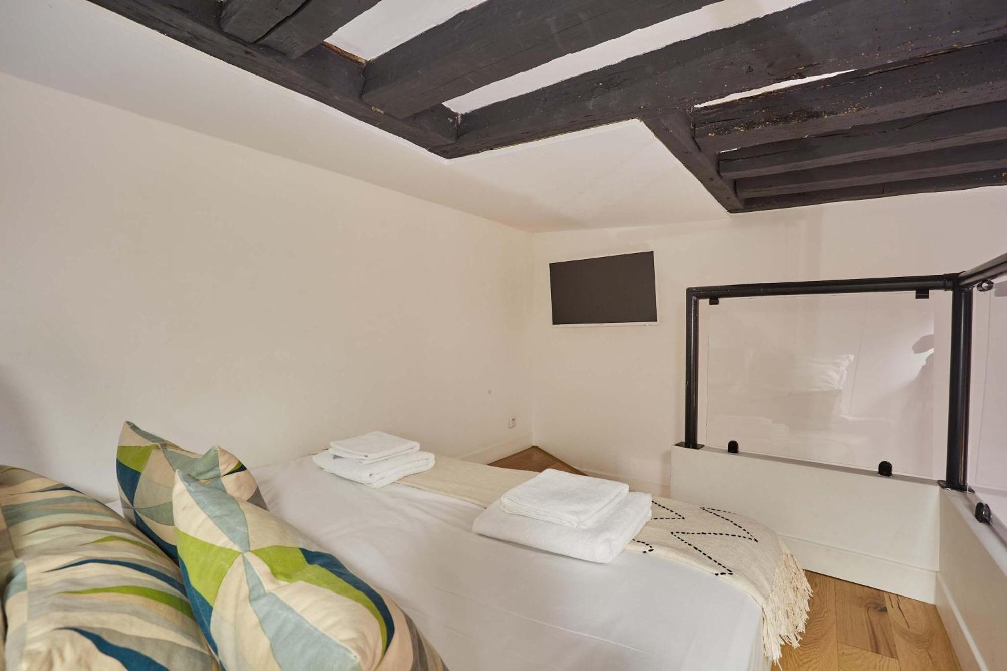 Superb Center Of Le Marais