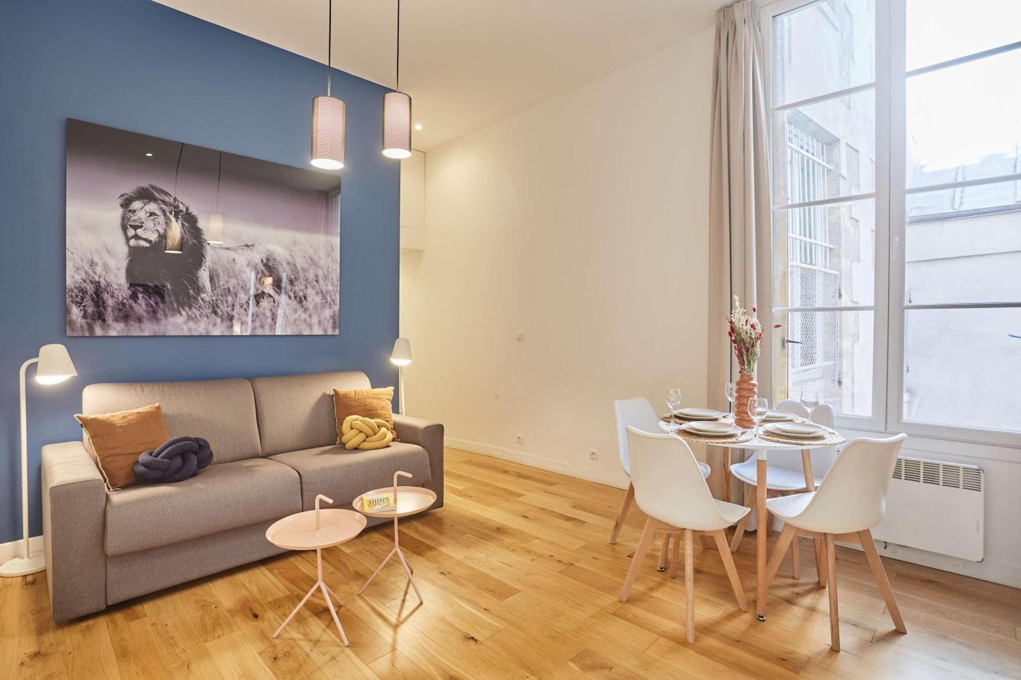 Superb Center Of Le Marais Apartment *